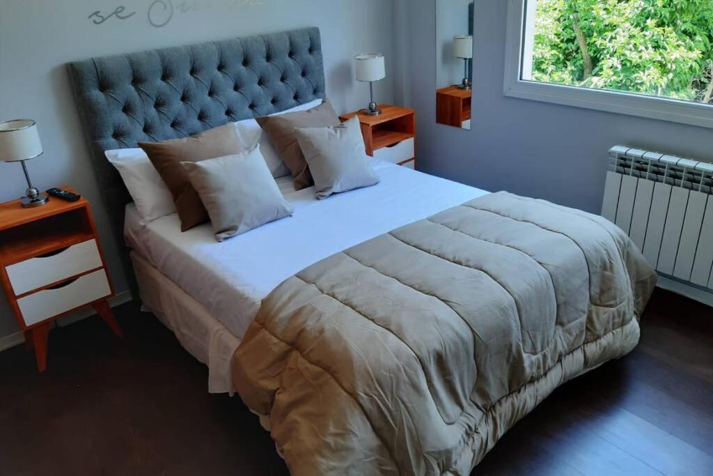 Departamento En El Centro De Bariloche Bb Apartment Ngoại thất bức ảnh
